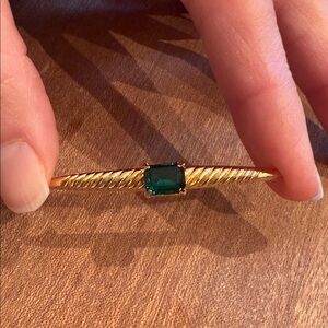 Vintage Goldtone Brooch